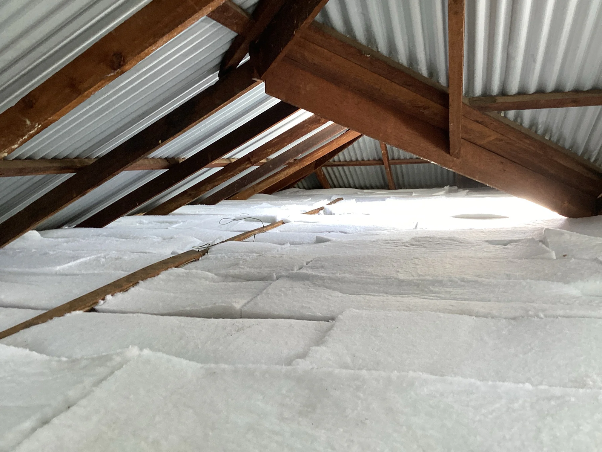 The One Insulation Material Experts Swear By for Maximum Home Comfort (Hint: It’s Not What You Think)…
