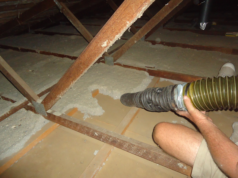 ceiling vacuum removal of old insulation in Brisbane
